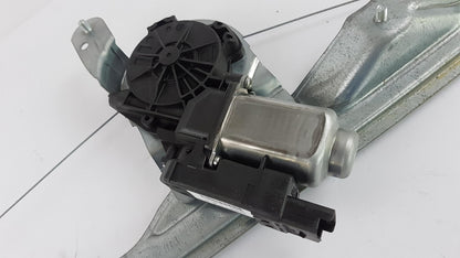 Original OE RENAULT Fensterheber 8200748379