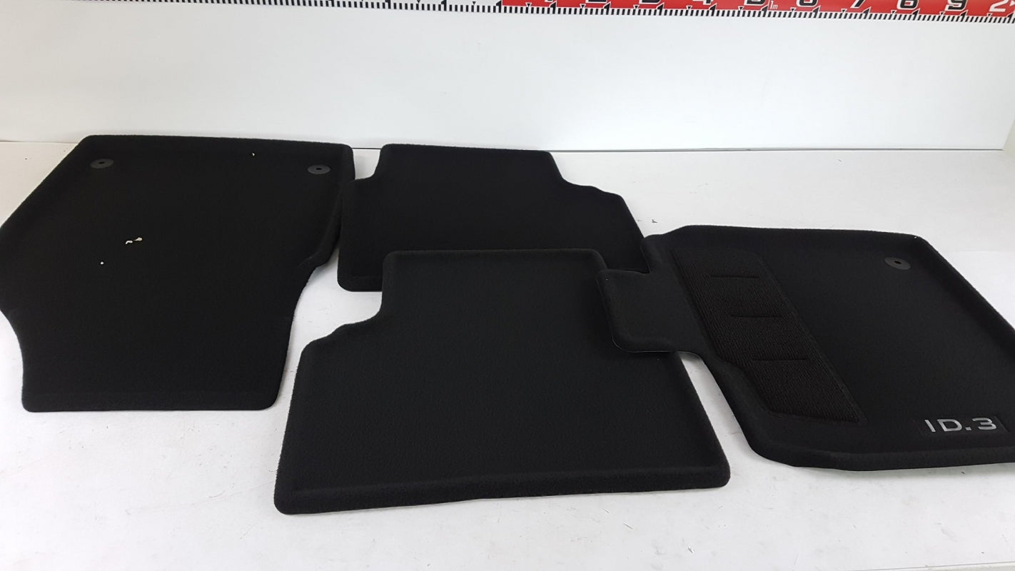 Original OE Volkswagen Fußmattensatz 10B061445WGK