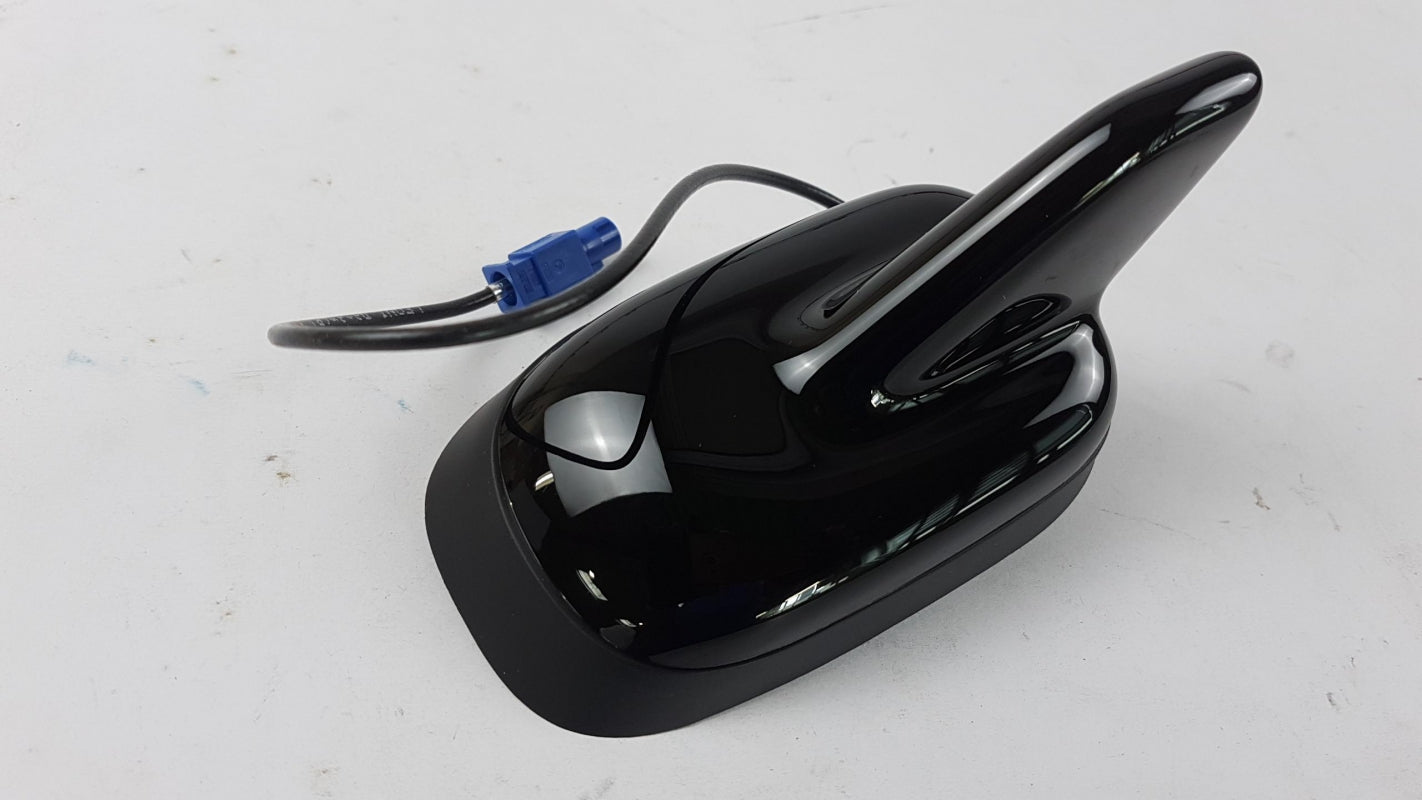 Original VW Beetle CC Golf VI Passat B7 Tiguan I Touareg II Antenne 3C0035507AA