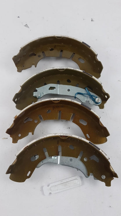 Original OE FIAT Bremsbackensatz 77365346