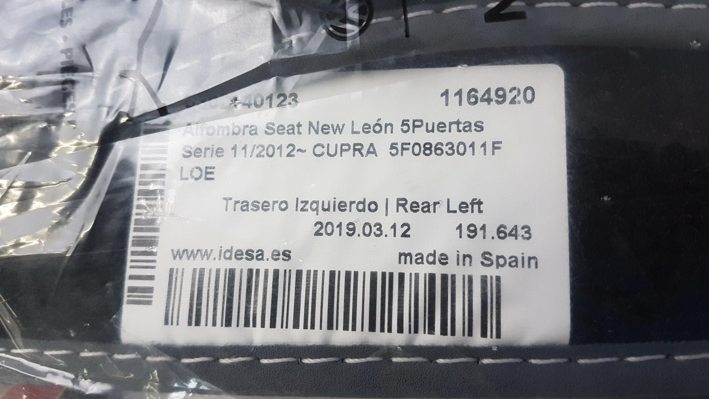Original OE Volkswagen Fußmattensatz 5F0863011FLOE