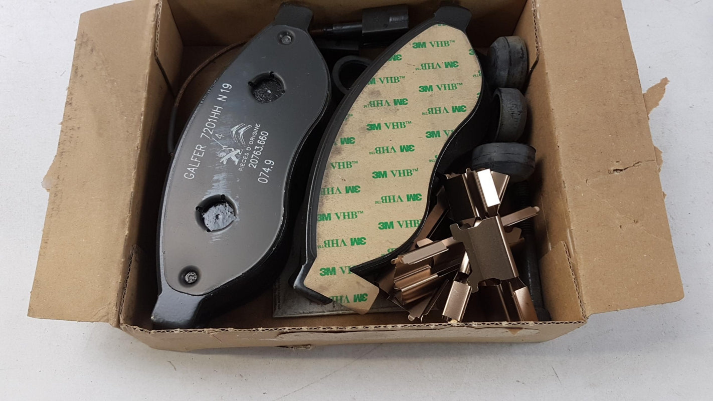 Original OE Peugeot Bremsbeläge 1612433980