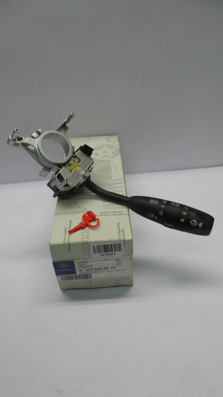 Original MERCEDES-BENZ C-klasse S203 Lenkstockschalter Kombischalter A2035450410