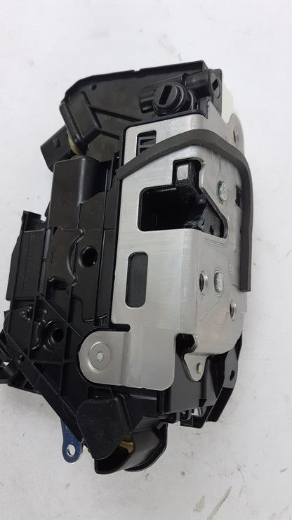 Original OE Volkswagen Türschloss 5N0839016T