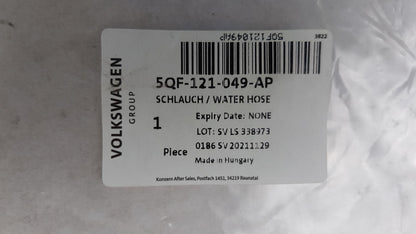 Original OE Volkswagen Kühlmittelrohr 5QF121049AP