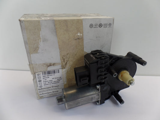 Original AUDI A6 RS6 4B Fensterhebermotor vorne links 4B0959801D