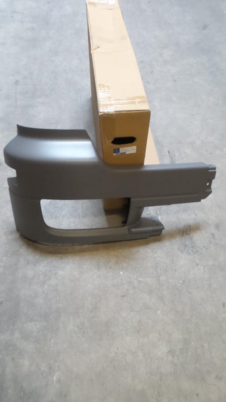 Original MERCEDES-BENZ Actros Stoßfängerabdeckung vorne rechts A94188010707354
