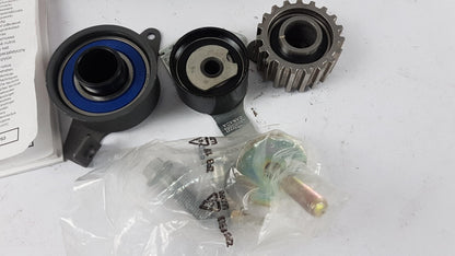 Original FORD Fiesta CX 1989-1996 Escort FA 1995-2001 Zahnriemensatz 1108758