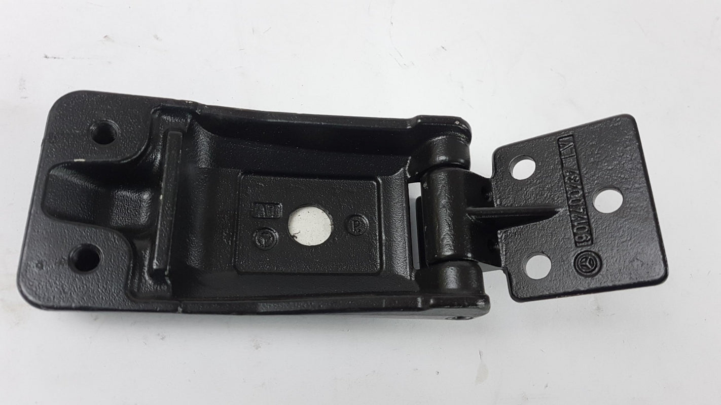 Original MERCEDES-BENZ W901-W905 Sprinter Hecktürscharnier A9017400737