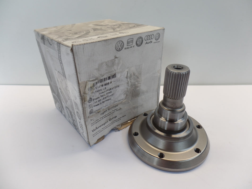 Original AUDI A4 A6 A8 VW Passat 3B G0Q Flanschwelle hinten 01V409809A