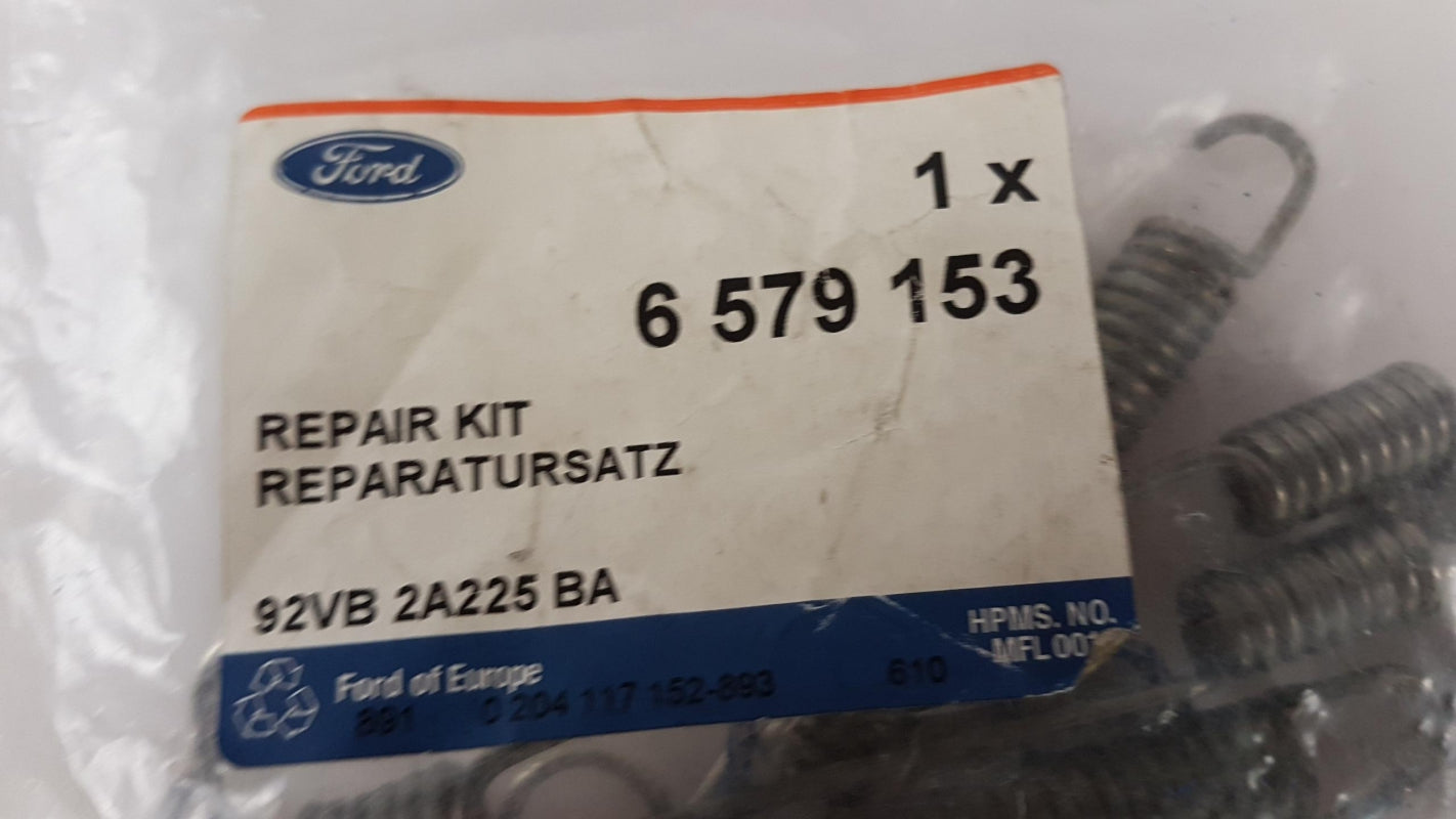 Original FORD Transit Bremsbacken Zubehörsatz 6579153