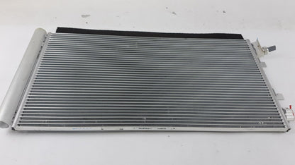 Original RENAULT Fluence Megane III Scenic III Klimakondensator 921003293R