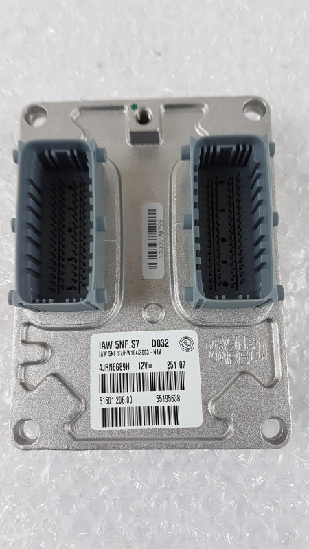 Original OE FIAT Panda 1.2 8V Euro 4 engine control unit 71786210 