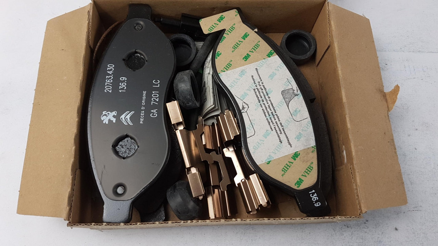 Original PEUGEOT Boxer III CITROEN Jumper III Bremsbeläge Satz Vorne 1623842480