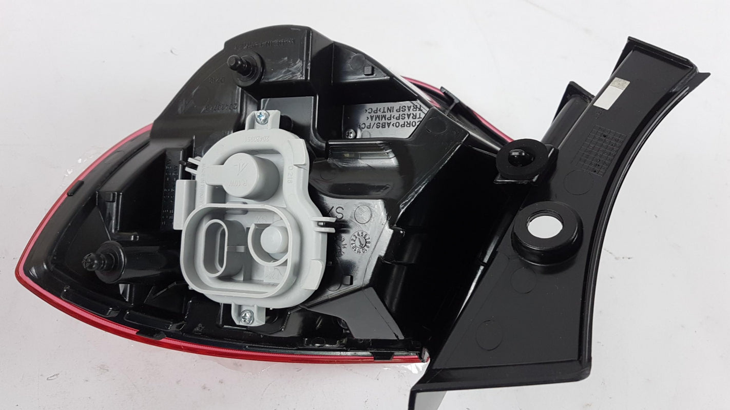 Original OE FIAT Heckleuchte 50513613