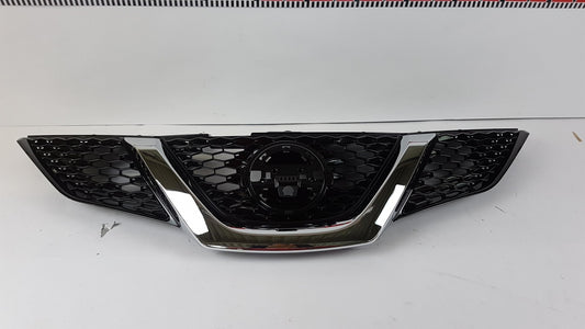 Original NISSAN Quahqai II ( J11 ) 2013- Kühlergitter 623104EA1D