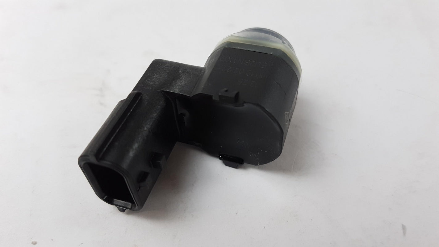 Original NISSAN Qashqai II NV300 RENAULT Clio IV Parksensor 284384EA1E