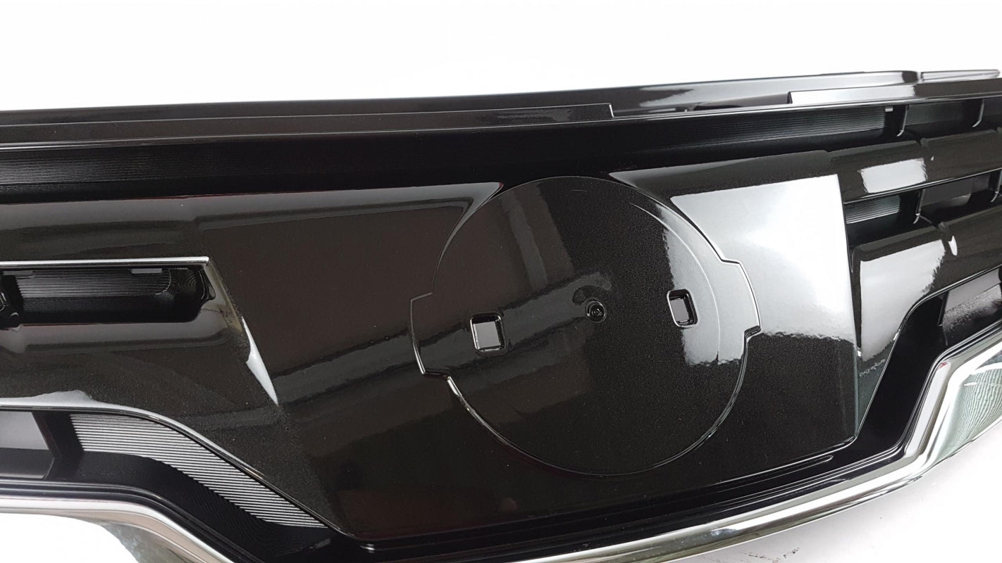 Original NISSAN Note (E11) 2009-2013 Kühlergitter vorne 62310BH00H