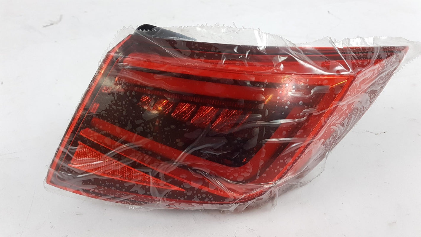 Original SEAT Leon III (5F) Heckleuchte Rechts 5F9945208B
