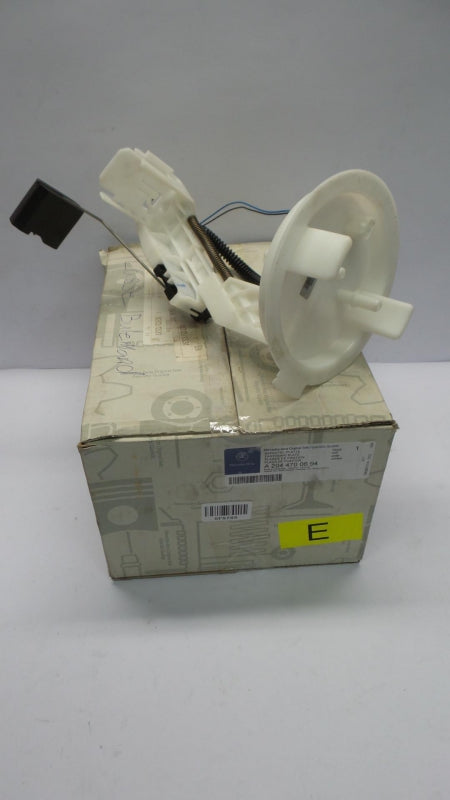 Original MERCEDES-BENZ A207 C207 W204 X204 Kraftstoffvorrat Sensor A2044700694
