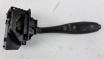 Original MITSUBISHI Space Star 1998-2004 Schalter Lenkstockschalter MR362472