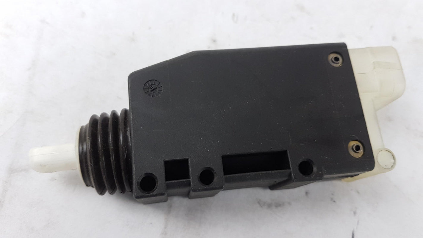 Original OE OPEL Stellantrieb 90493701