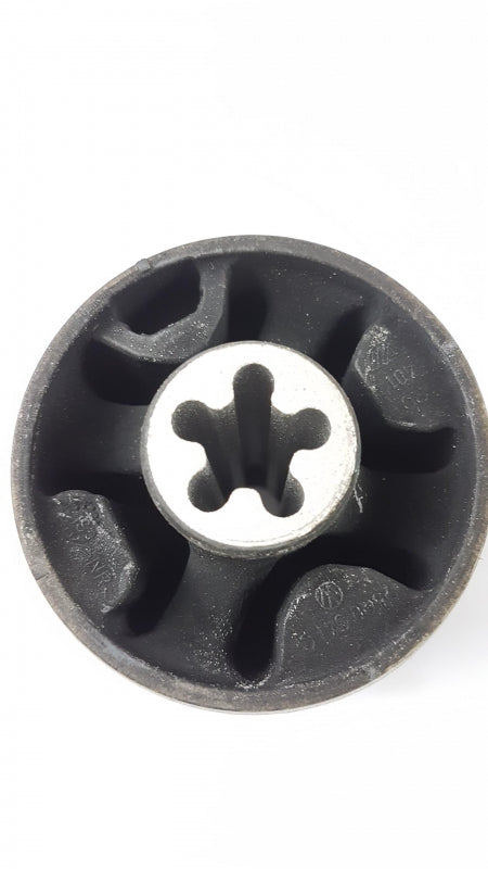 Original OE Volkswagen Achsträger Lagerung 5Q0501541C