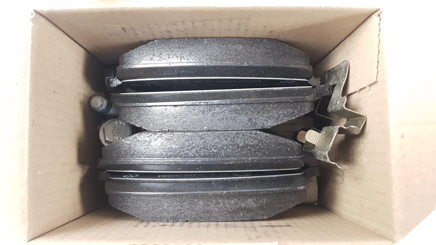 Original VW Golf GTI R32 Jetta Eos AUDI A3 TT rear brake pads 1K0698451P 