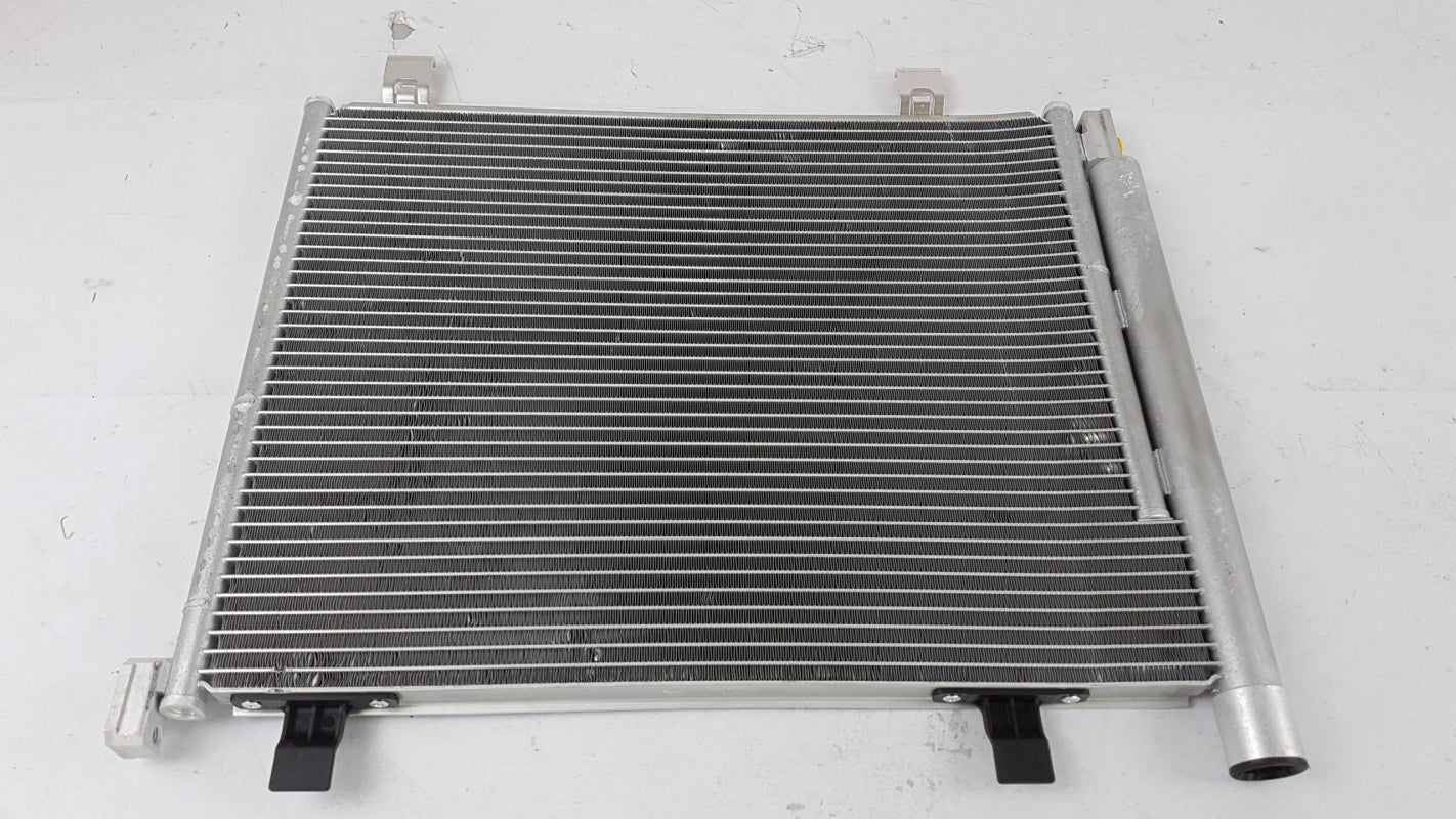Original OE Volkswagen Klimakondensator 1S0816411