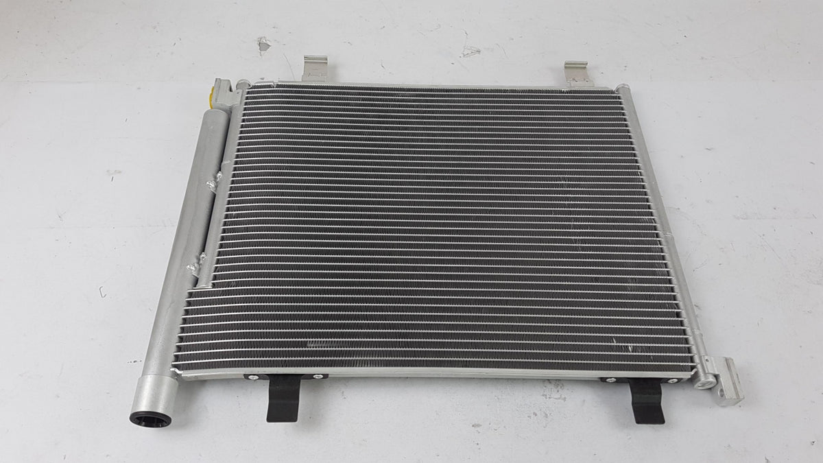 Original OE Volkswagen Klimakondensator 1S0816411