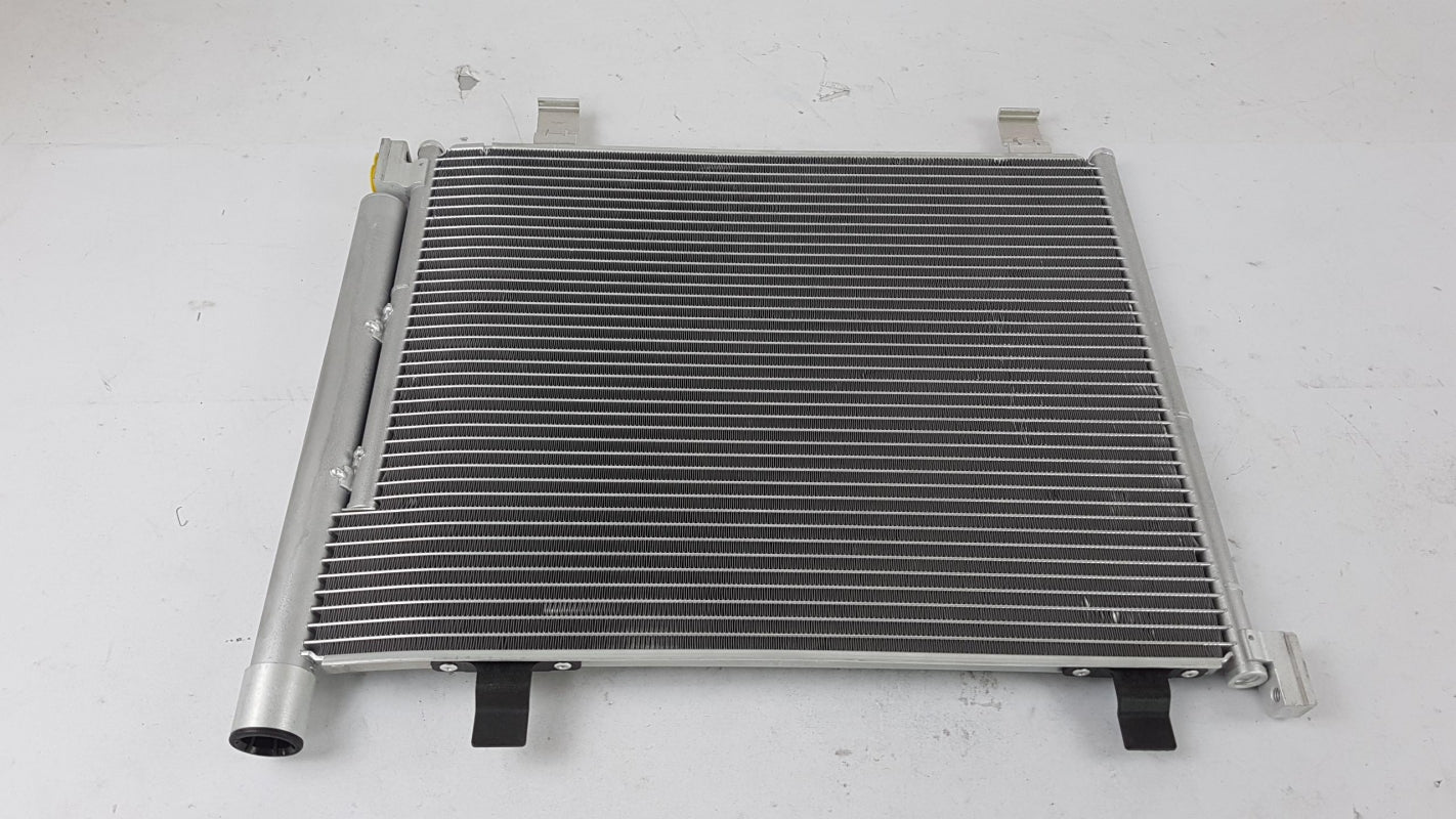 Original OE Volkswagen Klimakondensator 1S0816411