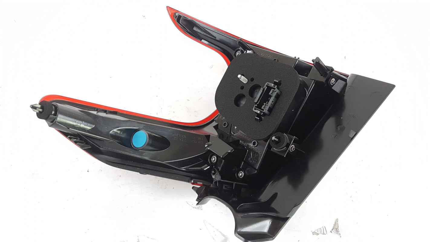 Original PEUGEOT 2008 I 2013 - 2018 Heckleuchte Links 9826730480