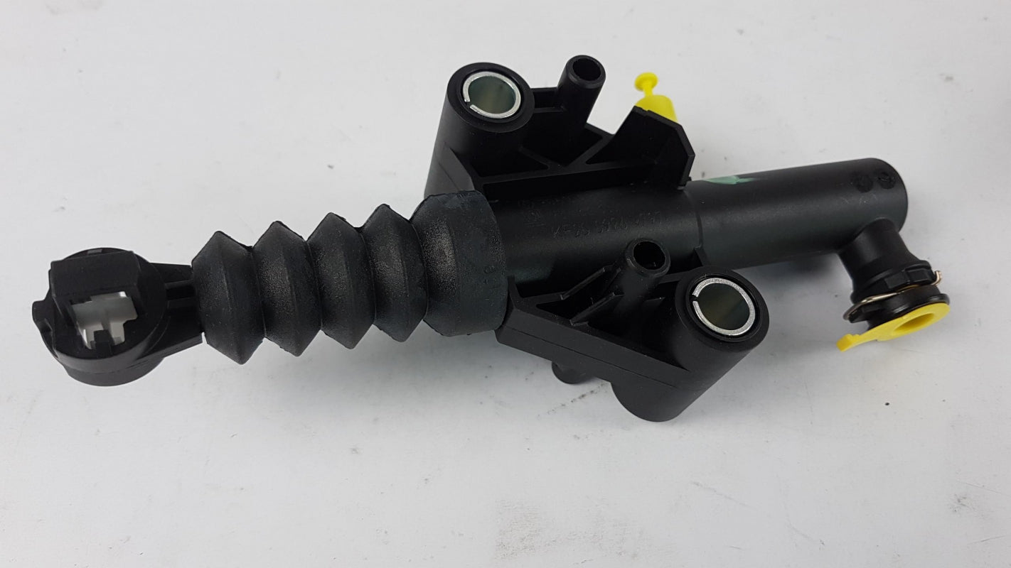 Original OE OPEL Kupplungsgeberzylinder 93462532
