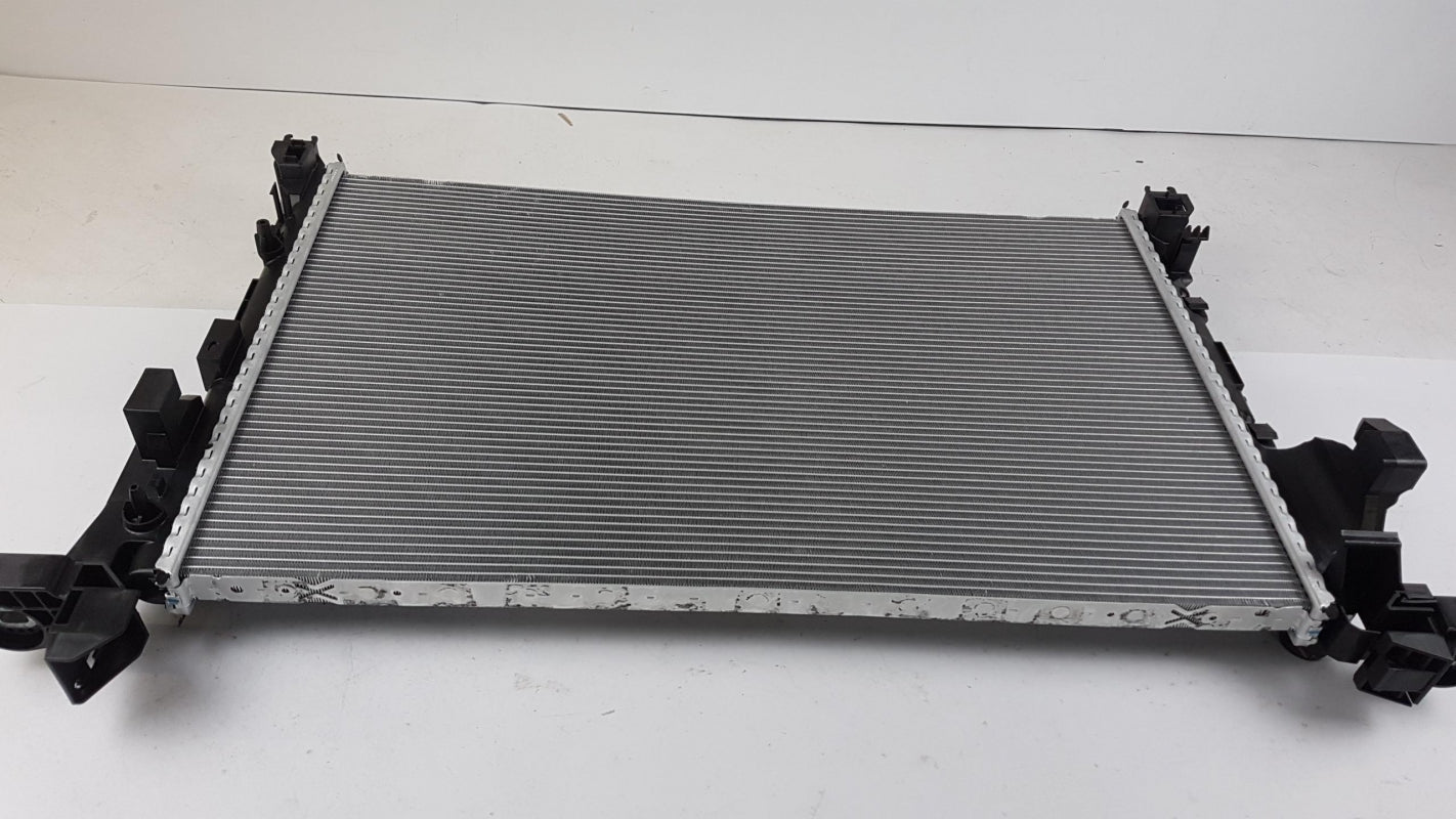 Original OE RENAULT Wasserkühler 214104966R
