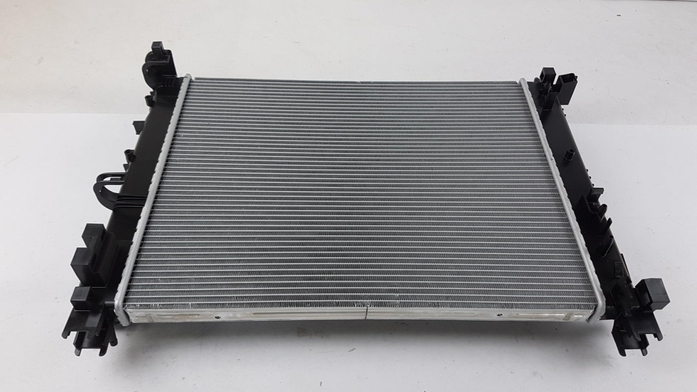 Original DACIA Duster II (2017-2024) Wasserkühler Kühler Motorkühlung 214104225R