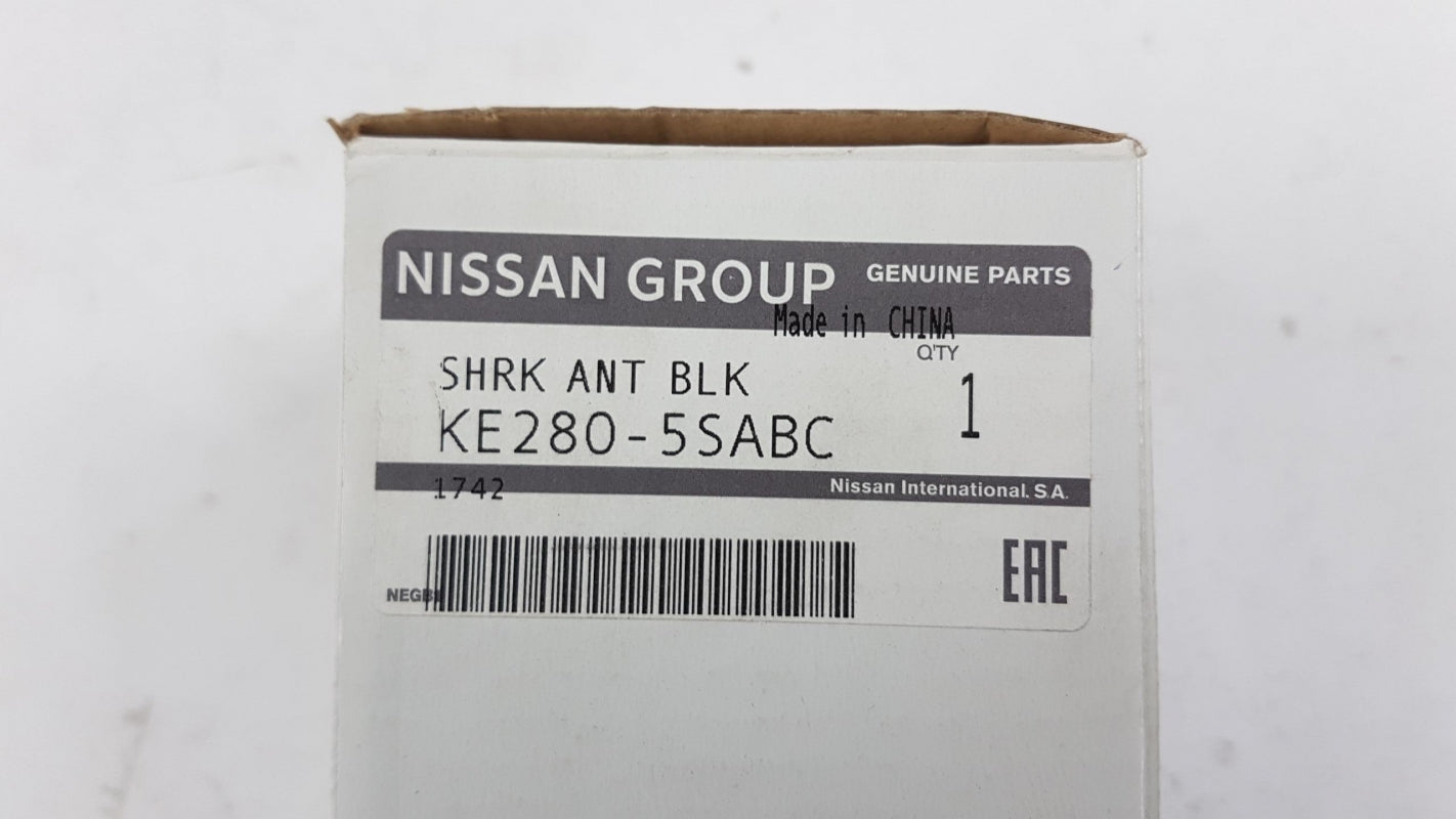 Original NISSAN Juke F15 Leaf ZE1 Antenne schwarz KE2805SABC