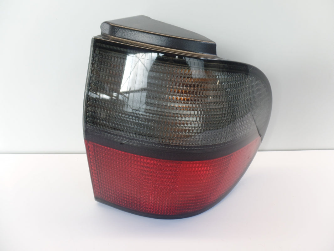 Original OE Volkswagen Heckleuchte 7M0945096H