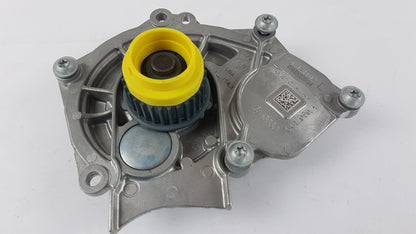 Original AUDI Q3 Q8 SKODA Superb VW Passat Polo Wasserpumpe 2.0  06L121012L