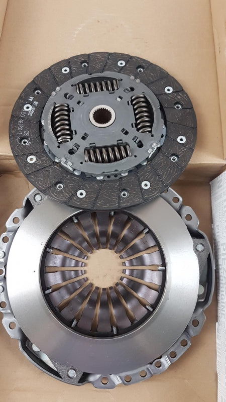 Original RENAULT Captur Sandero II Kupplungssatz 1.5 DCi 302050831R