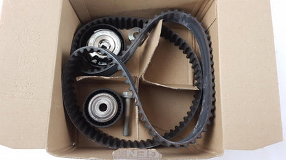 Original OE NISSAN Zahnriemensatz 1680600Q2B