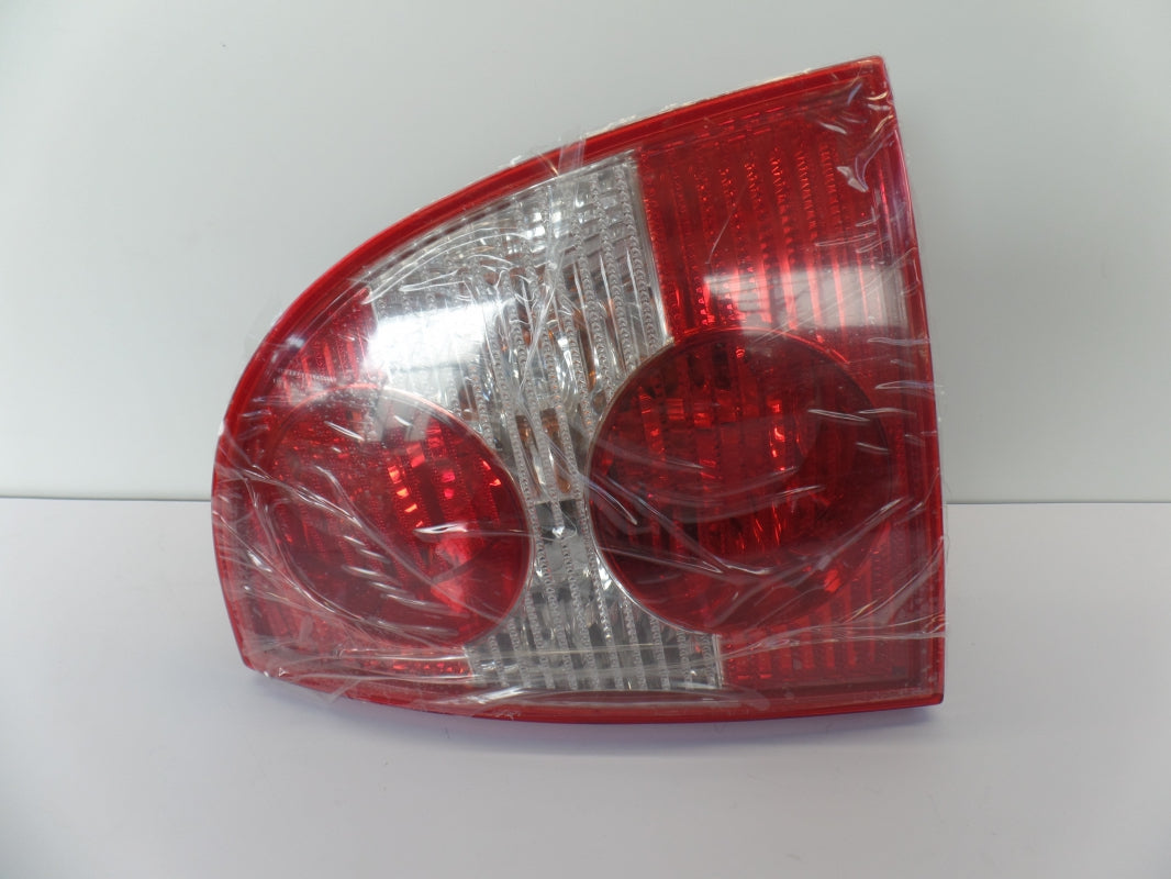 Original VW Passat B5.5 2001-2005 Heckleuchte Rücklicht rechts 3B5945096AE