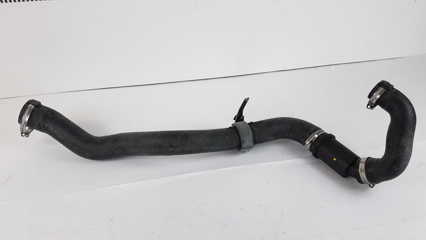 Original OE RENAULT Kühlerschlauch 8200921758