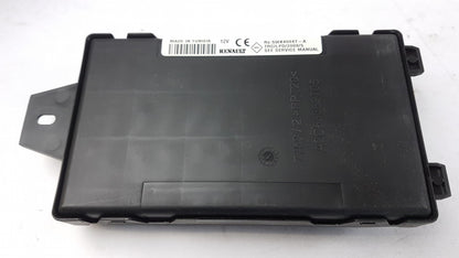 Original OE RENAULT Steuergerät 8201068828