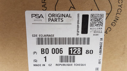 Original PEUGEOT 107 CITROEN C1 Scheinwerfer Schalter B000612880