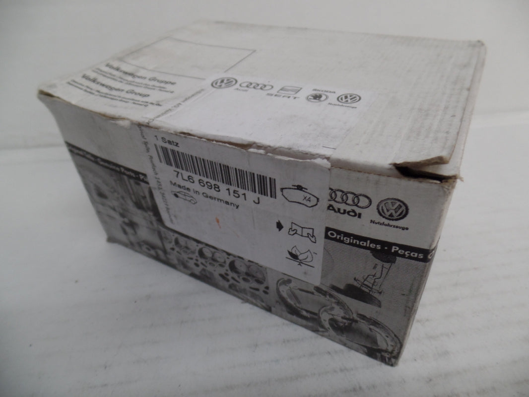 Original VW Touareg II (7P) 2013-2018 Bremsbeläge Bremsklötze Vorne 7L6698151J