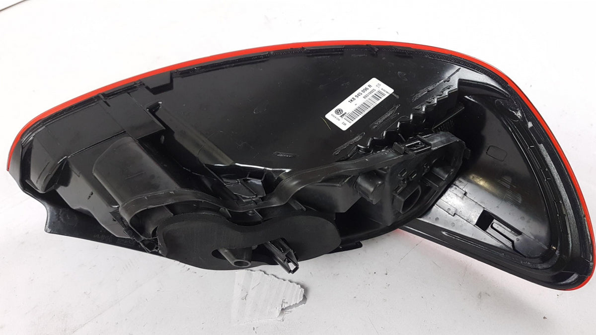 Original VW Scirocco III Heckleuchte Hinten Rechts 1K8945096S