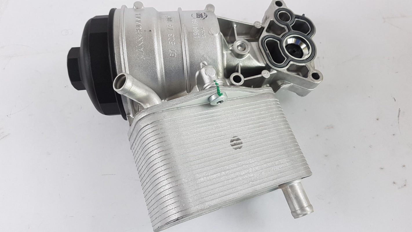 Original LAND ROVER Freelander 2 L359 3.2 MPI Motorölkühler LR041257