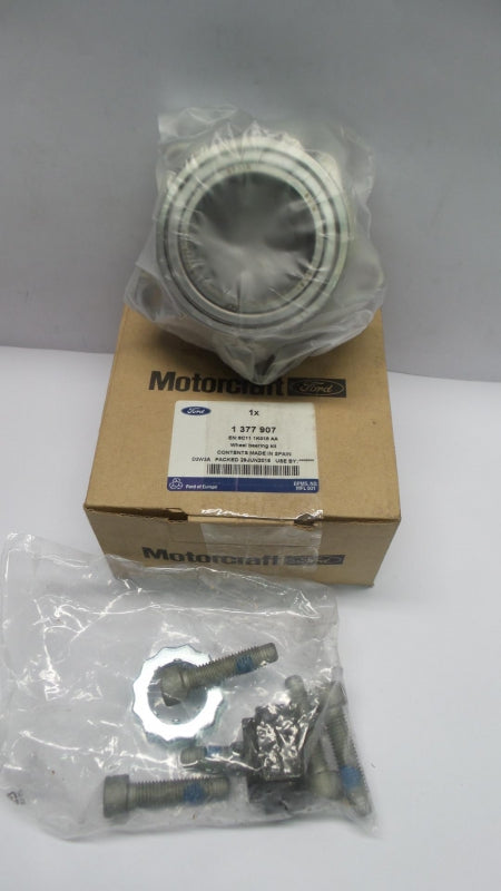 Genuine FORD Transit (TT9) '06-'13 front wheel bearing kit 1377907 