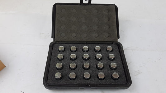 Original JAGUAR F-Type XK XE XF XJ Radmuttern 20-teilig Satz chrom C2D20072