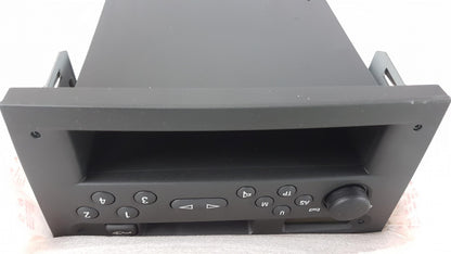 Original OPEL Corsa-C Vivaro-A Autoradio Casettenspieler 93172221